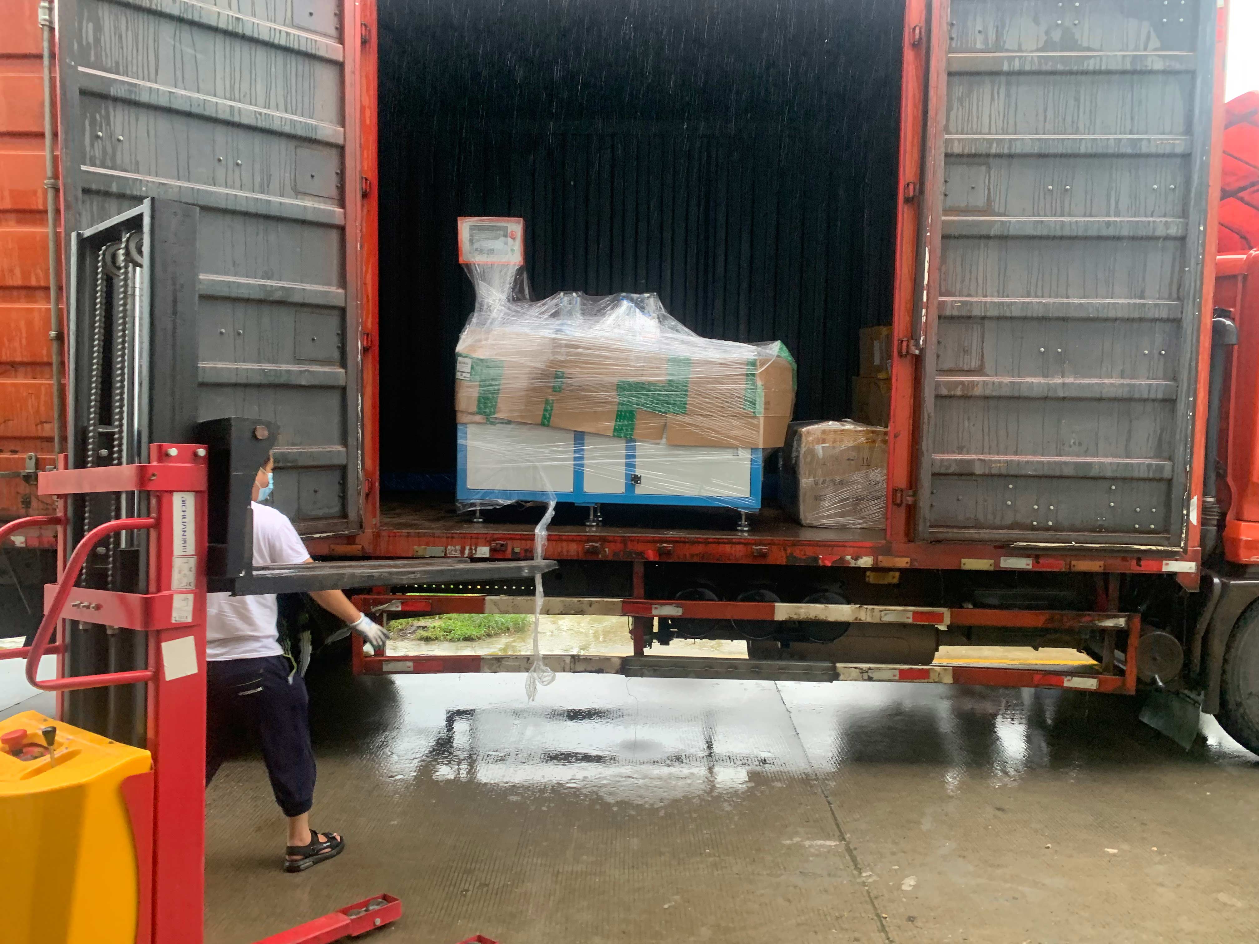 【杭州】傳感器型材1.1米-2.5米切割，全自動(dòng)切鋁機(jī)SDY-Q300L加長版滿足需求